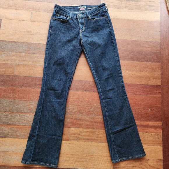 Denizen from Levi's Dark Wash Modern Bootcut Jeans Size 6 - Picture 2 of 16